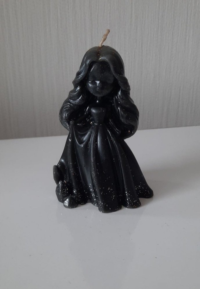 Kız Figürlü ve İstiridye Mum - Görsel 2