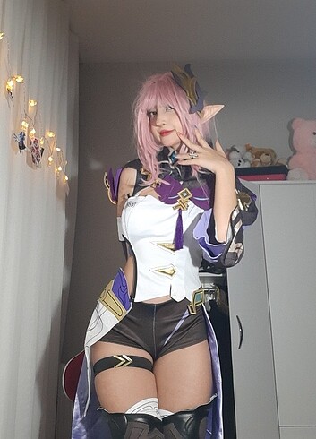 Killstar Elysia cosplay