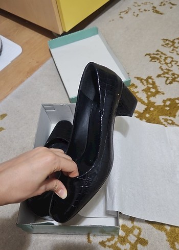 Siyah Yılan Desenli Kadın Topuklu - Görsel 4