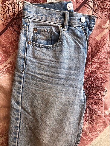 32 Beden stradivarius d96