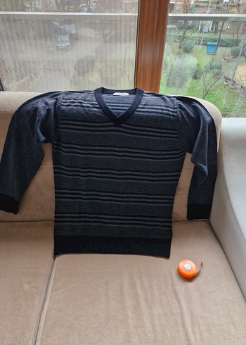 Gri V Yaka Erkek Triko Kazak - Görsel 3