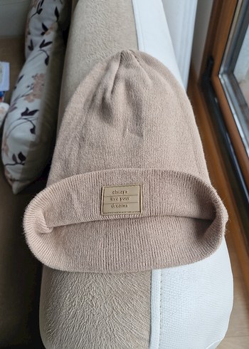 Bej Kadın veya  Örgü Bere - Görsel 5