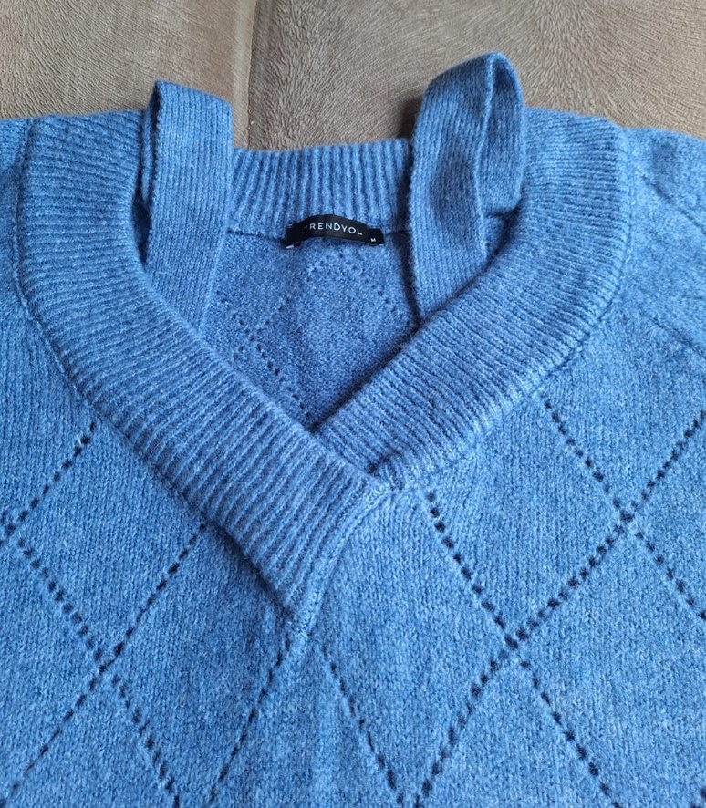 V Yaka mavi Örgü Kadın Kazak - Görsel 3