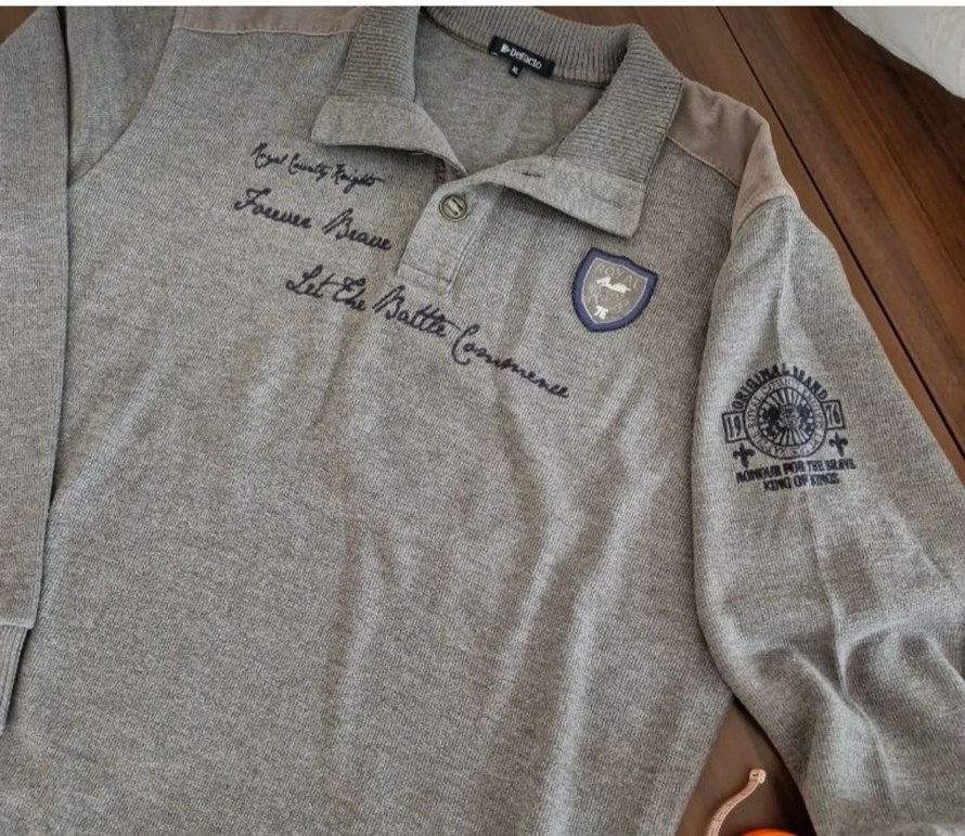 Düğmeli Gri Erkek kazak - Görsel 3