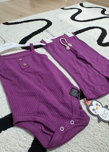 Mor Düğmeli Kolsuz Bebek Kıyafet Takımı - Görsel 2