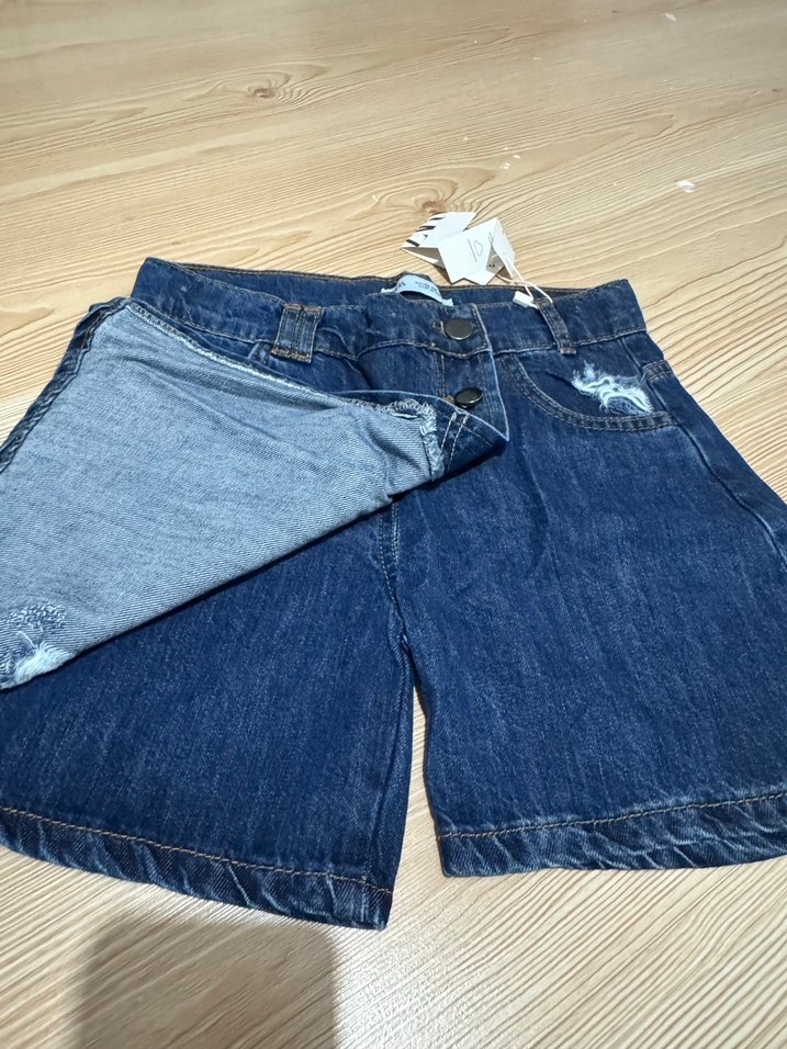 Düğmeli Koyu Mavi Mini Kot Şort - Görsel 2