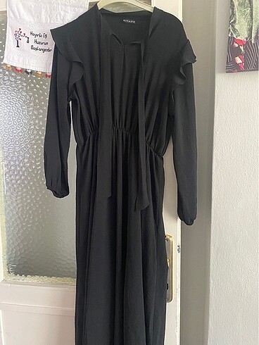 Uzun siyah elbise