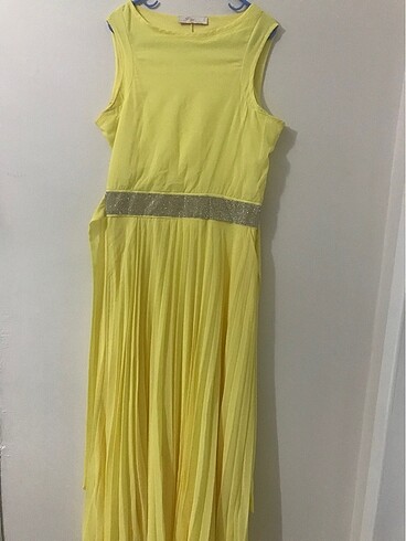xs Beden Uzun sarı elbise