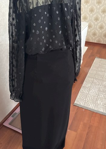 Siyah Drapeli Uzun Kalem Etek