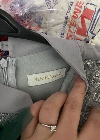 Uzun Kollu Gri Nakışlı Kadın Abiye Elbise - Görsel 7