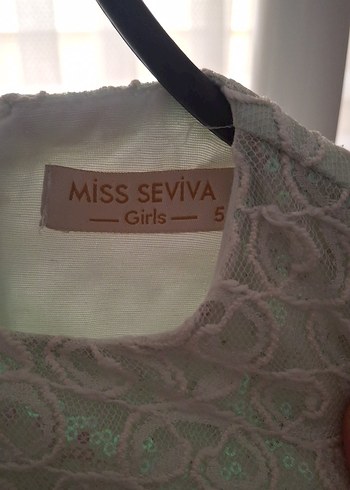 Kız Çocuk Beyaz Dantel Nakışlı Elbise - Görsel 2