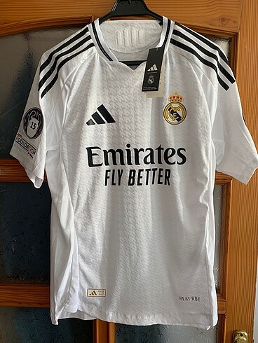 Real Madrid Forma Oyuncu Versiyonu