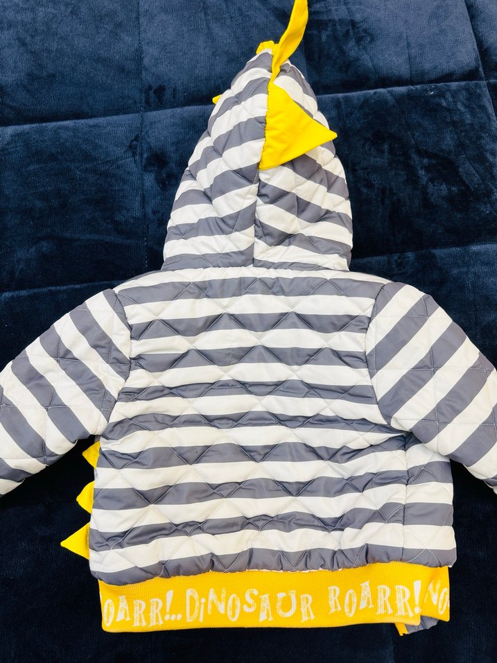 E bebek Kapüşonlu Erkek Çocuk Mont - Görsel 3