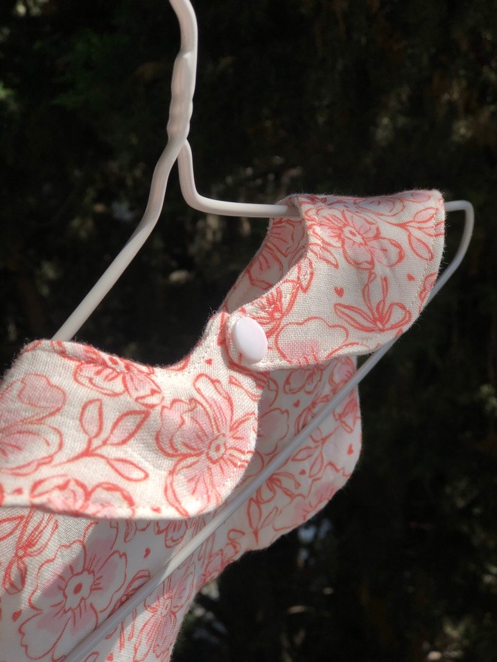 Çiçek Desenli Pembe Bebek Önlüğü - Görsel 4