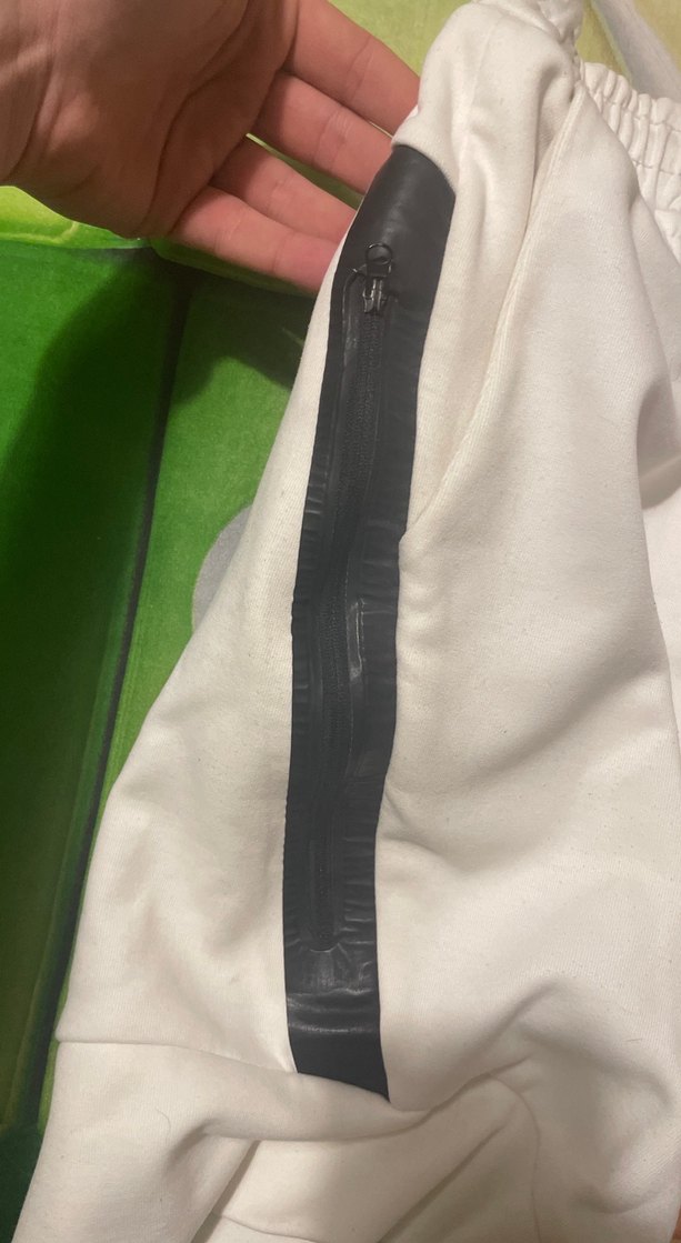 Nike Beyaz Mini Streetwear Şort - Görsel 4