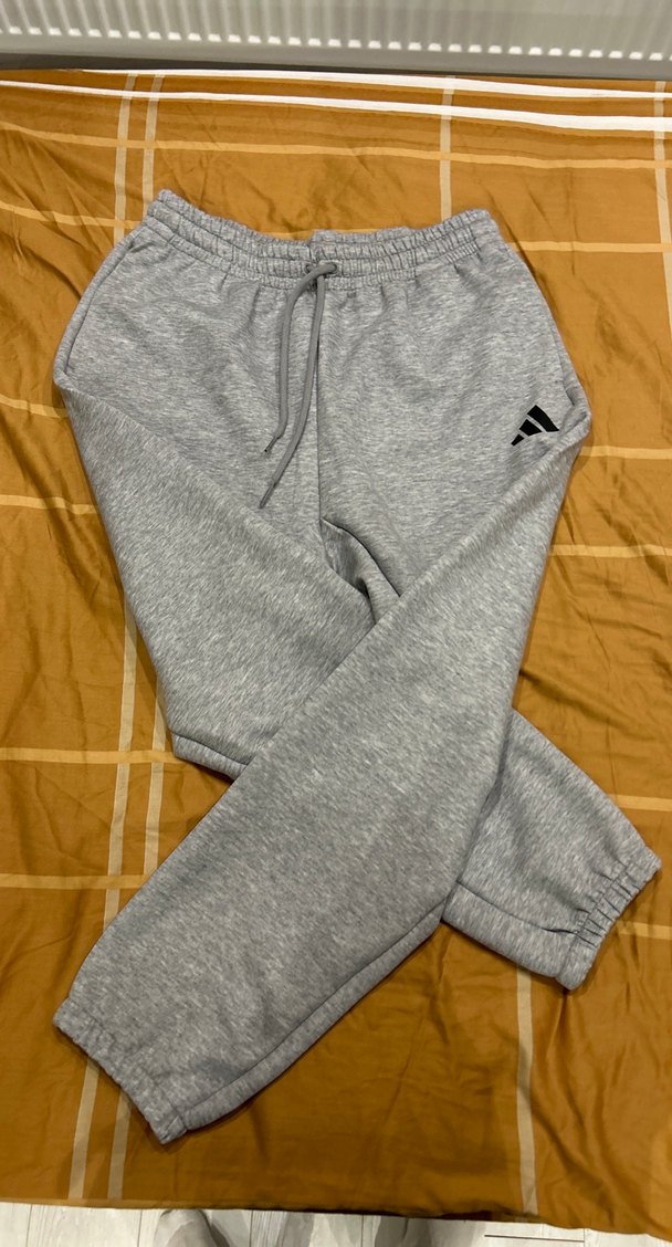 Adidas Gri Rahat Kesim Unısex Eşofman Altı - Görsel 3