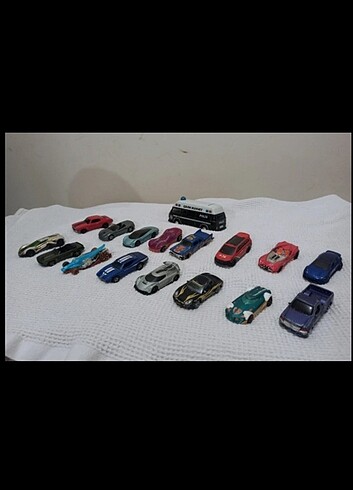 HOT WHEELS OYUNCAK ARABA 