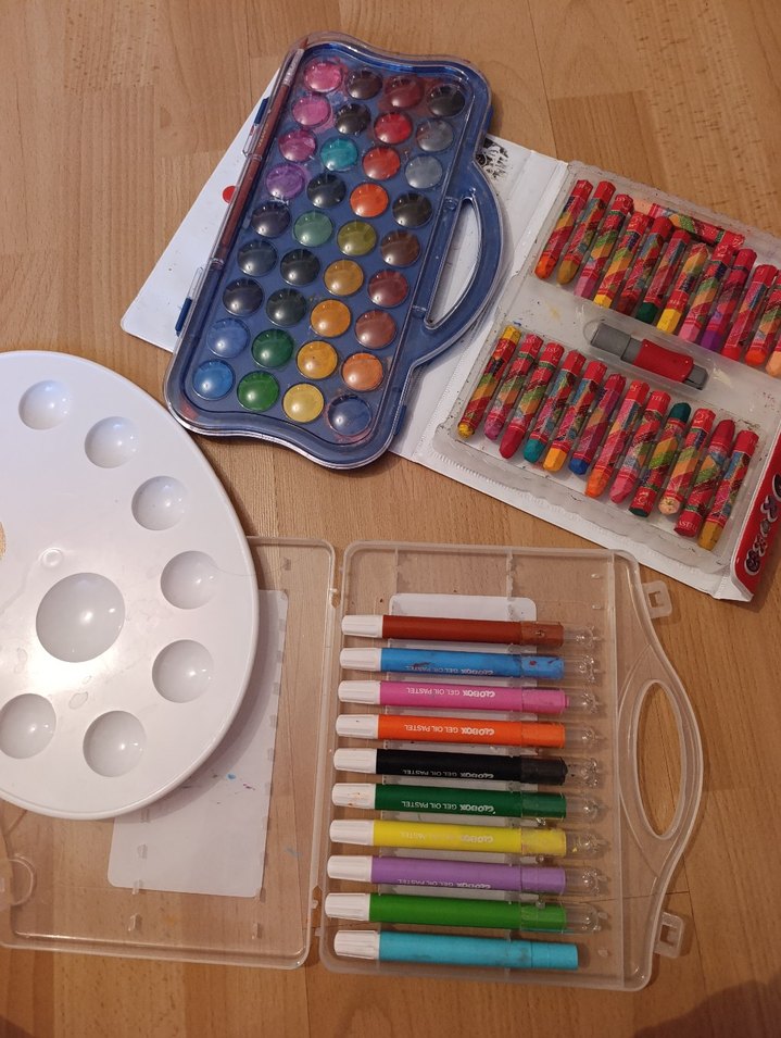 Çok Renkli Boya ve Pastel Seti - Görsel 3