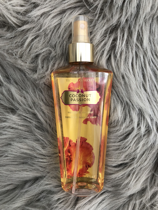 universal Beden sarı Renk Vücut spreyi Victoria's Secret