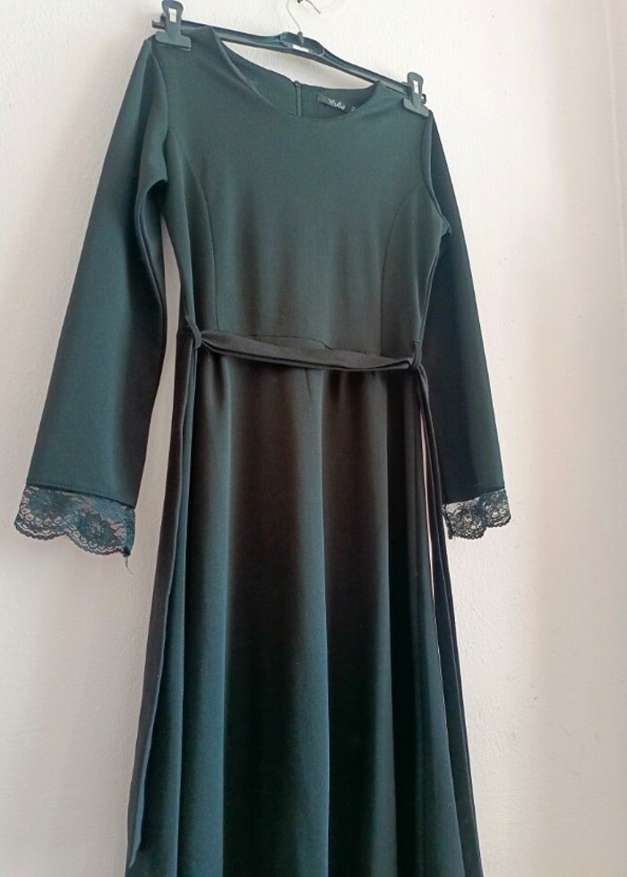 Siyah elbise - Görsel 2