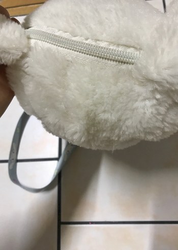 KIZ ÇOCUK CINNAMOROLL PELUŞ ÇANTA - Görsel 4