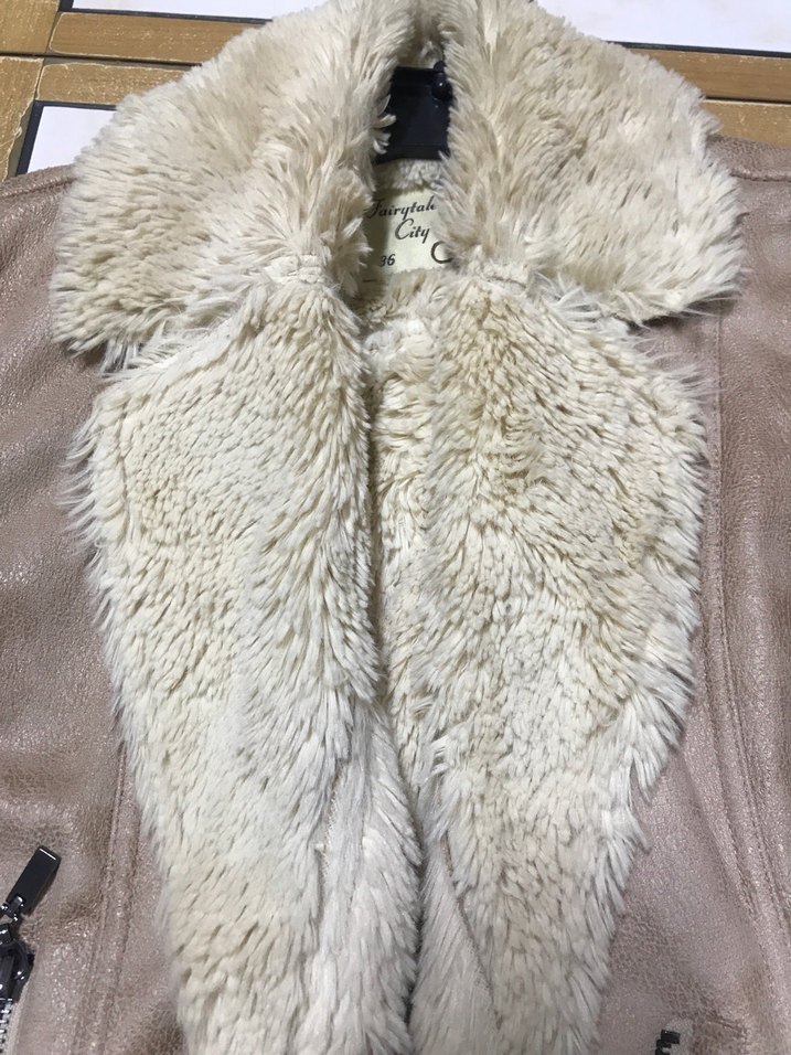 Bej Süet Kürklü Kadın Ceket - Görsel 5