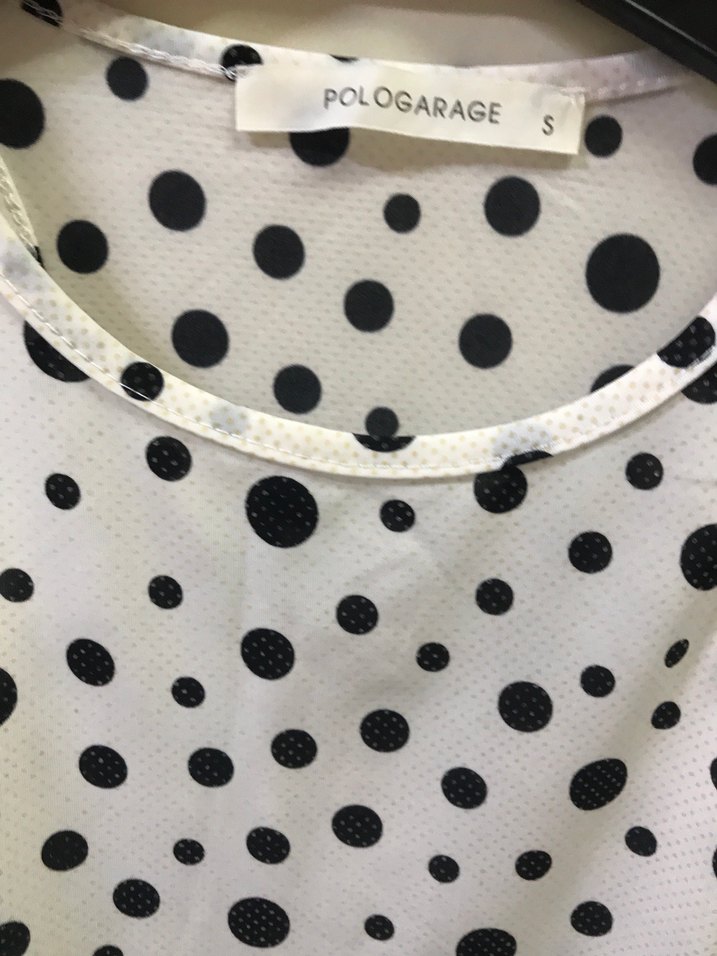 Puantiye Desenli Kolsuz Beyaz Bluz POLO GARAGE - Görsel 2