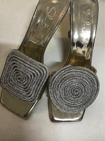 SHOE BUTİK Mağazası terlik