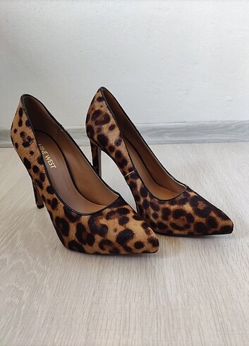 Nine West Leopar Ayakkabı