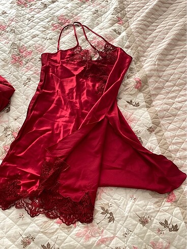 Victoria s Secret Saten pijama Gecelik