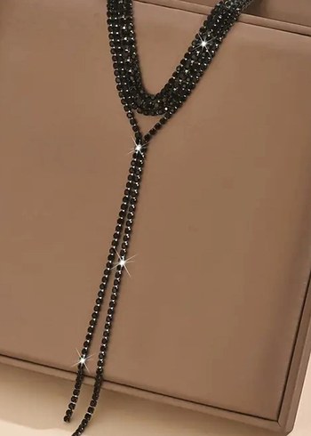 Uzun siyah taşlı parlak kolye - Görsel 2