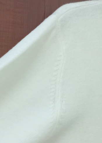 V yaka beyaz hırka - Görsel 6