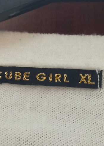 V yaka beyaz hırka - Görsel 9