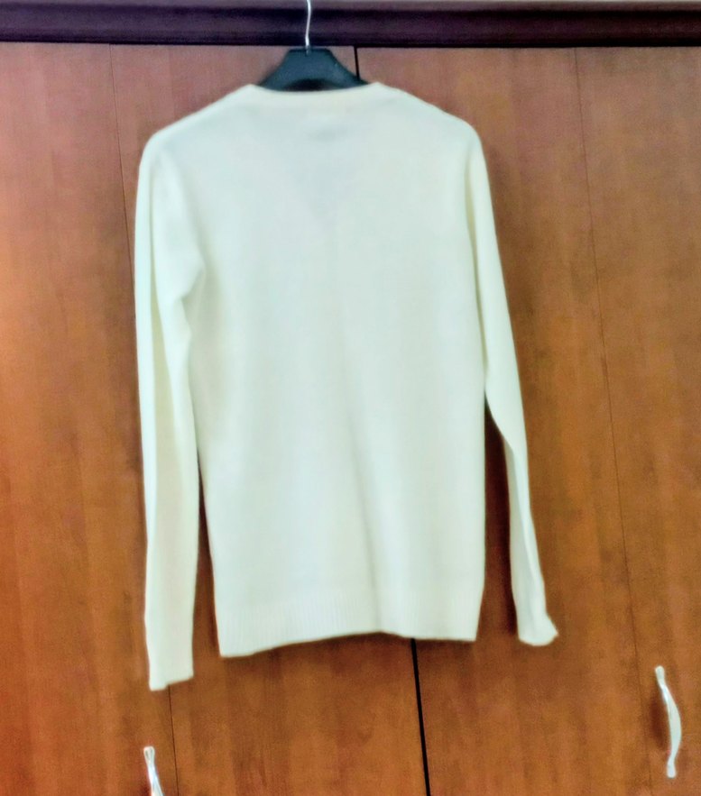 V yaka beyaz hırka - Görsel 2