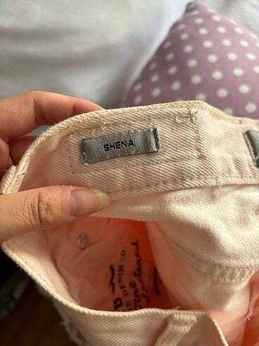 26 Beden LTB AÇIK PEMBE YIRTIK KOT