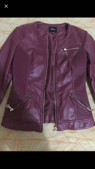 34 Beden Bordo deri ceket