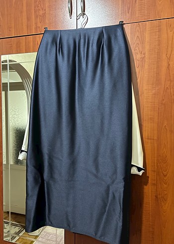 Düğmeli Beyaz Kadın Ceket Etek Takım - Görsel 4