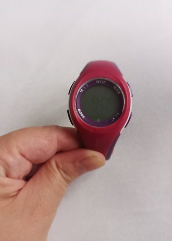 Decathlon Pembe su gecirmez koşu saati