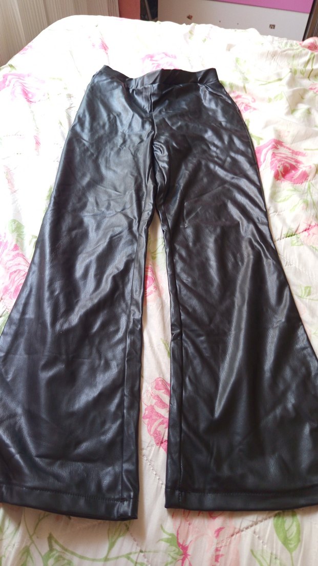 #lc Waikiki siyah deri kız pantolunu# - Görsel 3