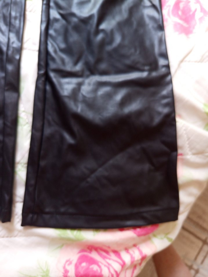 #lc Waikiki siyah deri kız pantolunu# - Görsel 5