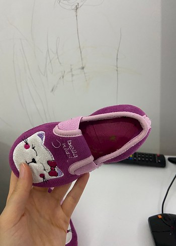 Kız Çocuk Pembe Kedi Desenli Sıcak Ev Terliği - Görsel 4