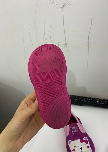 Kız Çocuk Pembe Kedi Desenli Sıcak Ev Terliği - Görsel 2