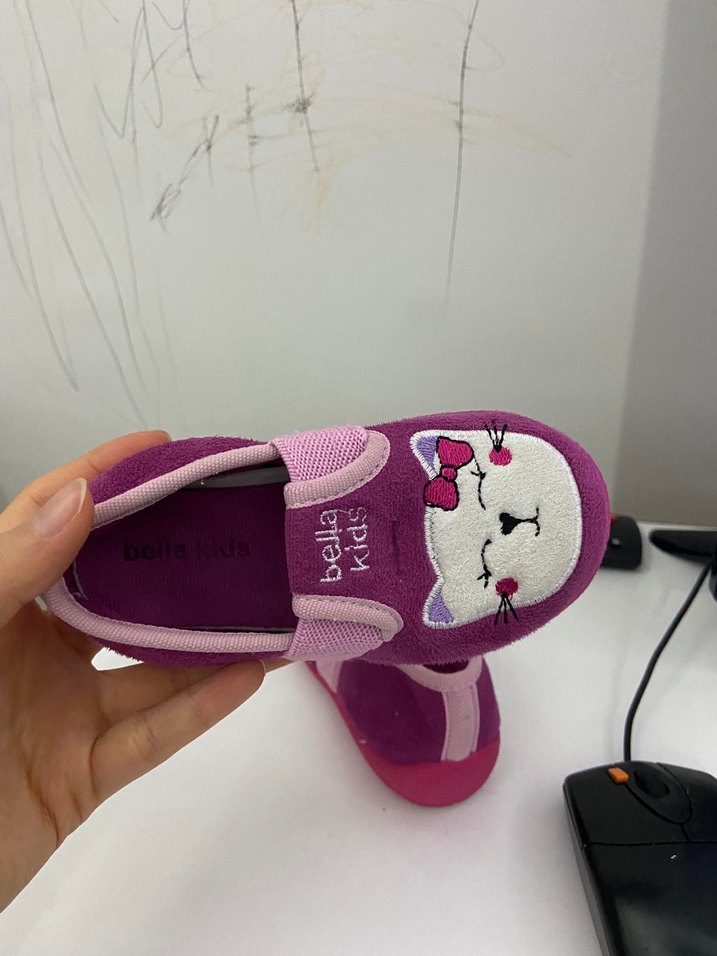 Kız Çocuk Pembe Kedi Desenli Sıcak Ev Terliği - Görsel 5