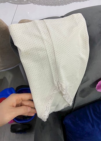 Dantel Detaylı krem renk çocuk bone - Görsel 4