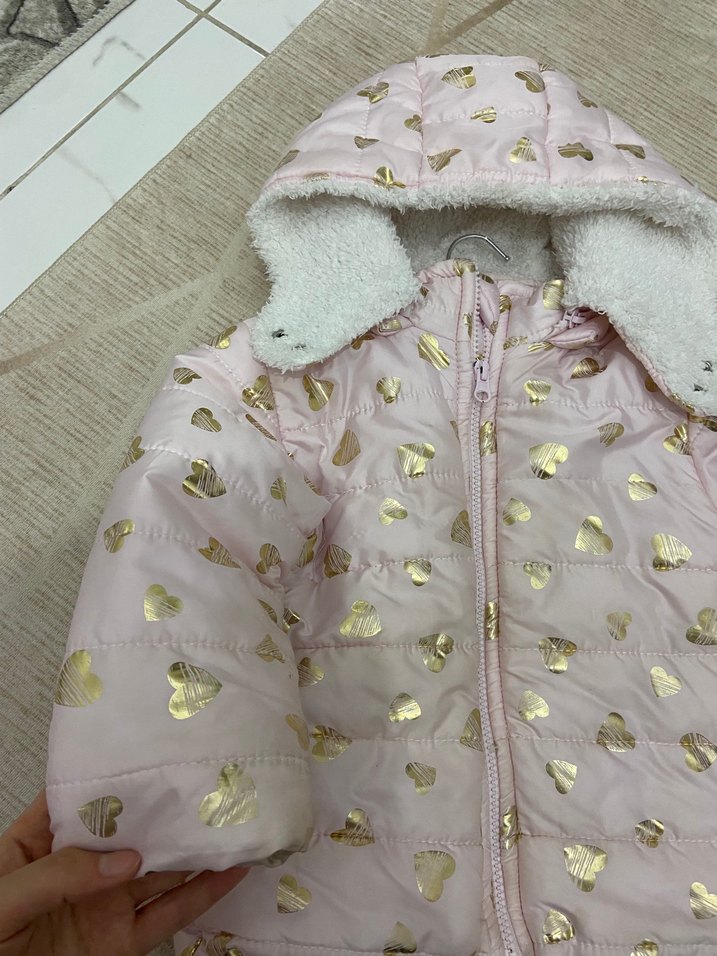 Kız Çocuk Kapüşonlu Pembe Nakışlı Mont - Görsel 3