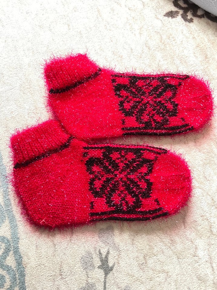 Kırmızı Nakışlı patik sıfır - Görsel 2