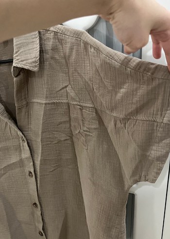 Bej Kısa Kollu Düğmeli Keten Gömlek - Görsel 4
