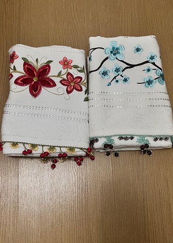 Nakışlı Beyaz Havlu - Görsel 6