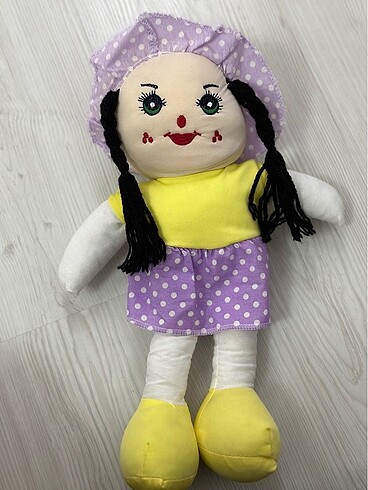 Peluş bebek