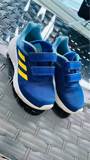 Adidas adidas tensaur run 2.0 çok iyi durumda..